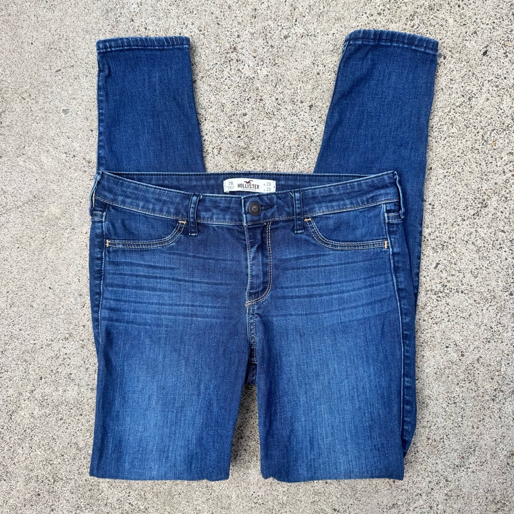 Hollister Dark Blue Skinny Jeans EUC Size 7R